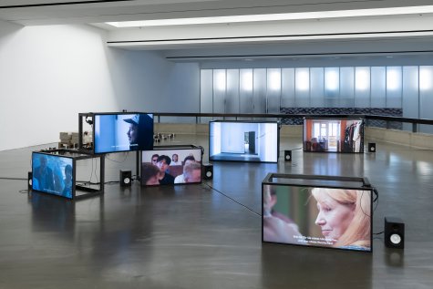 Six monitors distributed throughout the Kunsthalle show videos.