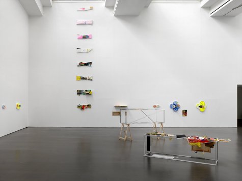 Jörn Kruse
Installationsansicht ÜBER ECK, Kunsthalle Düsseldorf, 2014
Foto: Achim Kukulies