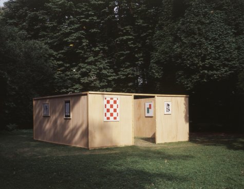 Installation view 
Palermo. Ausstellung zum 60. Geburtstag, Parkhaus im Malkastenpark, 06. – 22.06.2003. 
Photo: Achim Kukulies