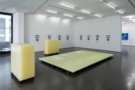 Installationsansicht
Thomas Stricker
Heilung der Erde. 50 Jahre Deutsch-Mongolische Freundschaft. Kunsthalle Düsseldorf 2024.
Foto: Katja Illner