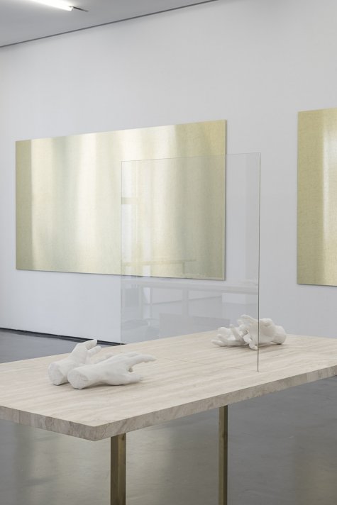 Aron Mehzion
Installation view “Schaf und Ruder / Wool and Water”, Kunsthalle Düsseldorf, 2016
Photo: Katja Illner