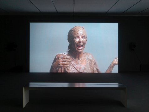Simon Fujiwara, Joanne, 2016
Mixed Media Installation (HD Video 13:34), Film Still
Commissioned by FVU, The Photographers’ Gallery and Ishikawa Foundation
Supported by Arts Council England
© The Artist