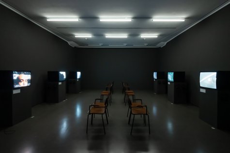 Installation view Kunsthalle Düsseldorf, 2022, Photo: Katja Illner