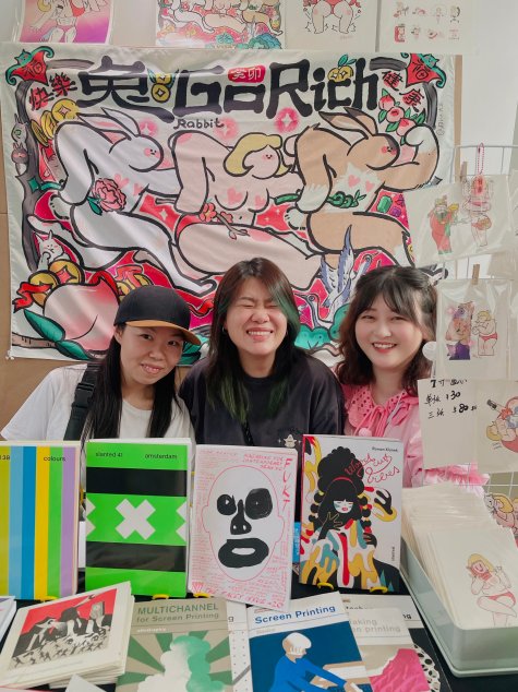 Doooogs

Doooogs is an art book distribution and self-publishing studio based in Berlin and Beijing, offering greater visibility to local art publications. Since 2016, Doooogs has focused on cultural exchange by organizing events, presents art books on drawings, design, illustration and more.