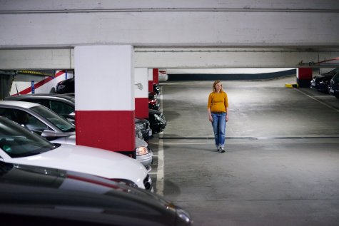 MUR BRUT 04: Marlin de Haan IN OUT UP DOWN
Parkhaus Kunsthalle Düsseldorf, 2015
Photo: Gregor Herse