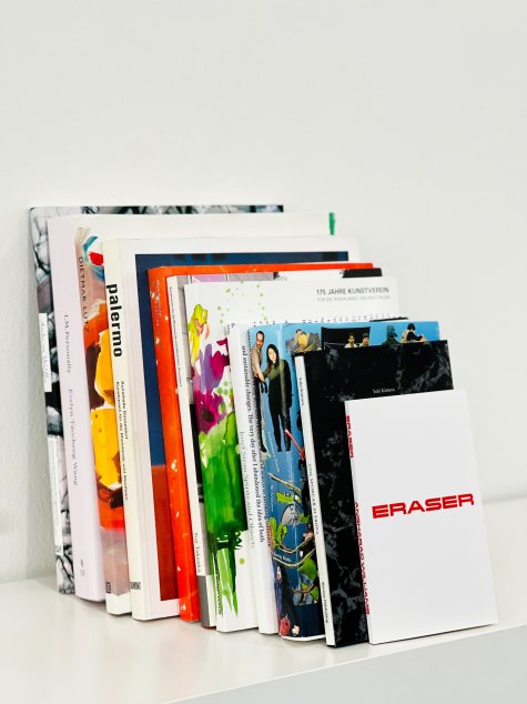 Picture of a stack of books. 