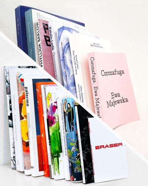 Kunstverein für die Rheinlande und Westfalen
Der Kunstverein für die Rheinlande und Westfalen, Düsseldorf und das Ludwig Forum für Internationale Kunst in Aachen publizieren ausstellungsbegleitende Kataloge, Artist’s Books, gesammelte Schriften und Monografien sowohl etablierter wie aufstrebender Künstler:innen.