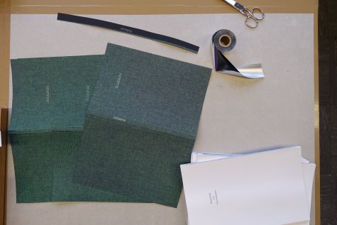 Hfg of books/Hfg Offenbach

Hfg of books, shows artists’ books and publications that were created in the book workshop at the Hfg Offenbach. 