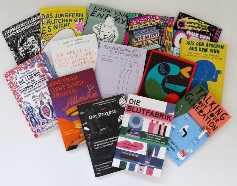 MaroVerlag

Short stories, novels, poetry, science-fiction, essays – often in combination with illustrations: Maro has released books and magazines since 1970. Next to prose, the series MaroHefte has been published since 2020 with essays and illustrations on political and feminist topics and taboos. Photo: Jana Völki