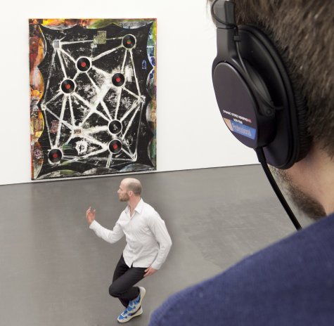 Jörg Weinöhl
Gestaltete Zeit der Verweilens, Performance Kunsthalle Düsseldorf , 2011
Foto: Martina Pipprich