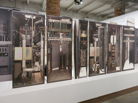 Simon Denny
Analogue Broadcasting Hardware Compression, 2013
Courtesy Alastair Cookson and Galerie Buchholz, Berlin/Cologne